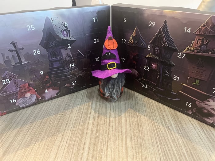 2024 Halloween Countdown Advent Calendar Gnome Blind Box（Save 50% in the last week of pre-sale）